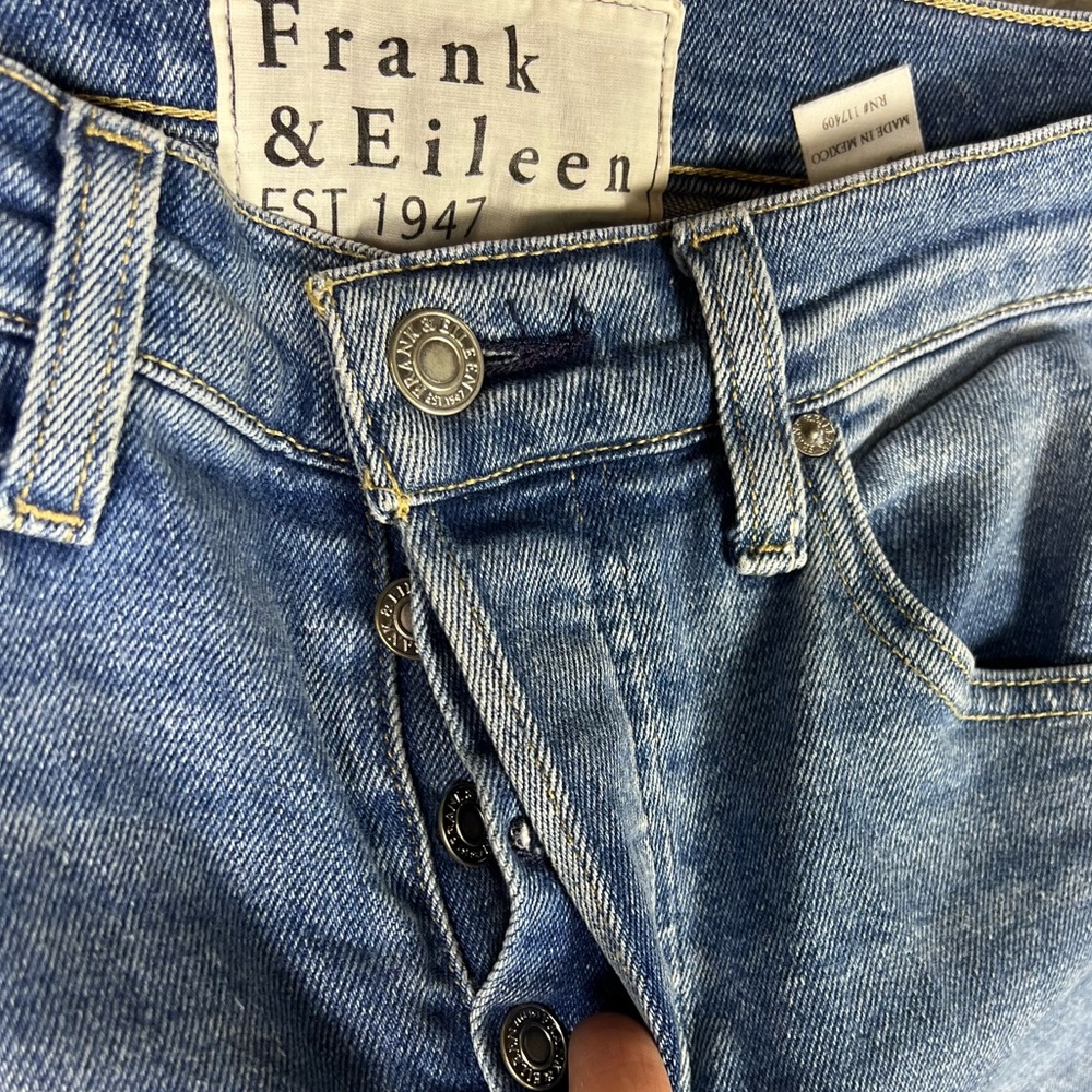 Frank&Eileen Jeans Womens 29 CORK Everyday Jean Straight Leg Raw Hem Button Fly - Picture 7 of 13